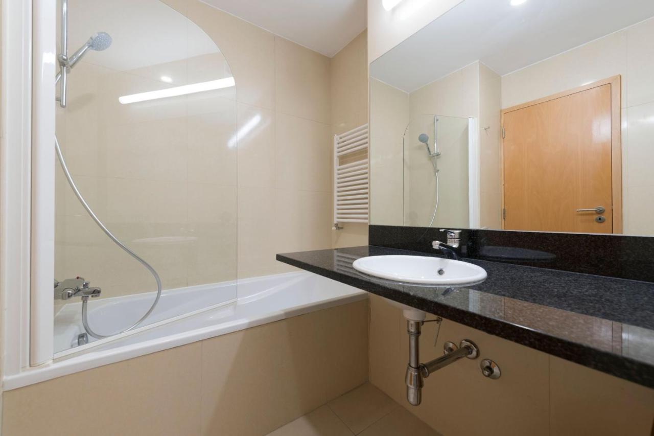 Lovelystay - Oporto Beach Apartment With 2 Free Parking Spots Matosinhos  Zewnętrze zdjęcie