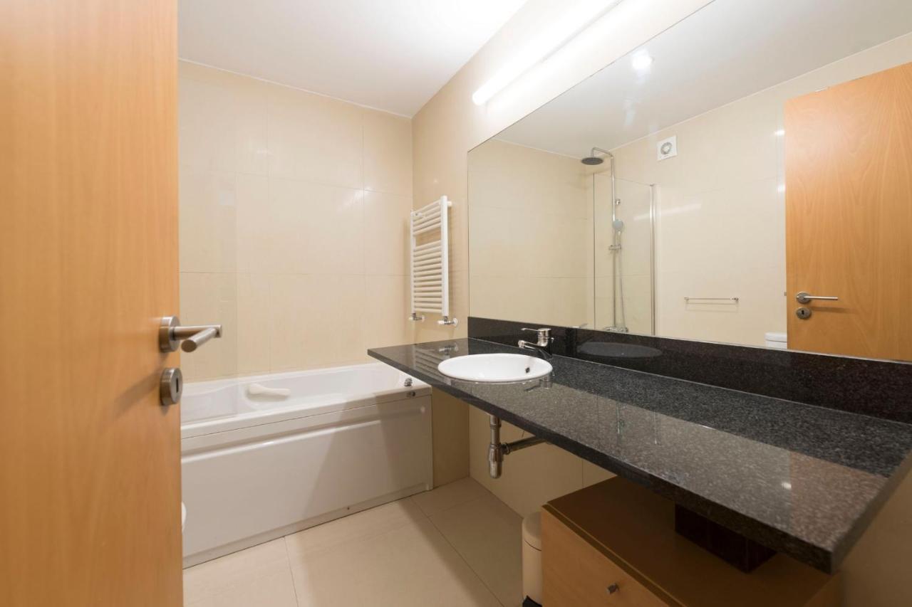 Lovelystay - Oporto Beach Apartment With 2 Free Parking Spots Matosinhos  Zewnętrze zdjęcie